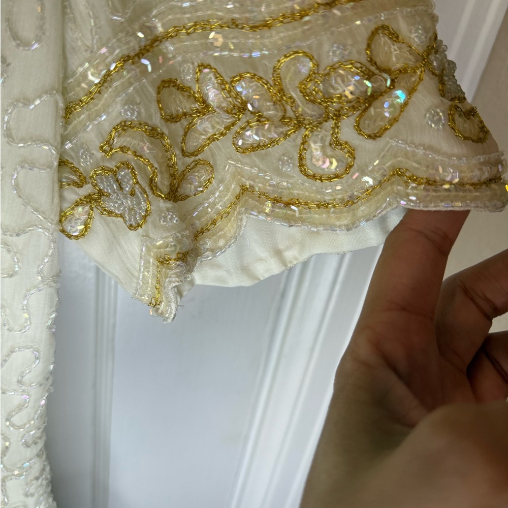 New NWT Vintage Brillante White and Gold beaded blouse - Picture 5 of 6
